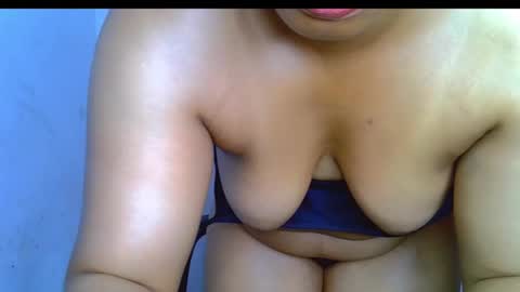 Snapshot of sexy_ebonygirl_ chatting on 09-29-25, 10:47 Clara online show from 09-29-25, 10:47