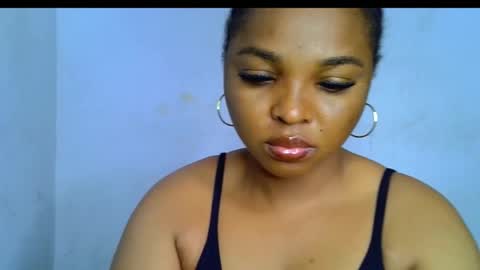 Snapshot of sexy_ebonygirl_ chatting on 10-09-25, 08:29 Clara online show from 10-09-25, 08:29