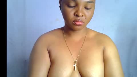 Clara online show from 12-03-25, 07:01