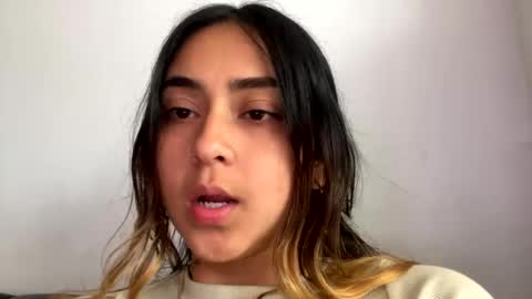 Snapshot of sexy_foxx_ chatting on 02-20-25, 07:08 Antonella online show from 02-20-25, 07:08