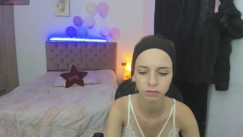 Snapshot of sexy_girl__777 chatting on 02-10-25, 10:40 sexy_girl__777 online show from 02-10-25, 10:40