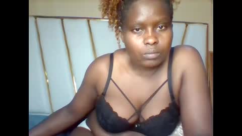 Snapshot of sexy_godess23h chatting on 05-18-26, 05:52 enid online show from 05-18-26, 05:52