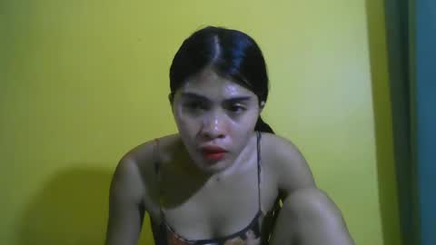 Snapshot of sexy_hot_pussie chatting on 12-05-24, 12:33 just call me sofia online show from 12-05-24, 12:33