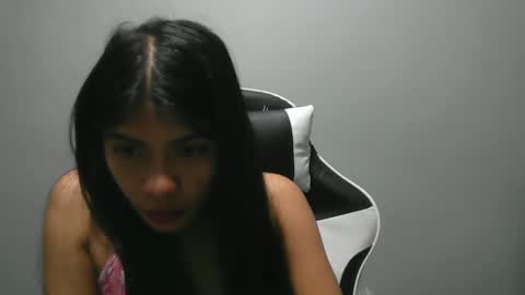 Snapshot of sexy_hot_pussie chatting on 02-25-25, 01:09 just call me sofia online show from 02-25-25, 01:09