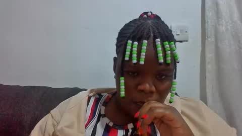 Snapshot of sexy_hottiee chatting on 06-01-26, 10:55 Sexy hottiee online show from 06-01-26, 10:55