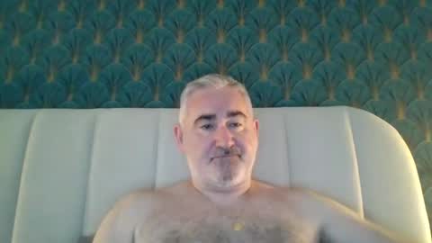Antonio online show from 05-31-26, 06:42