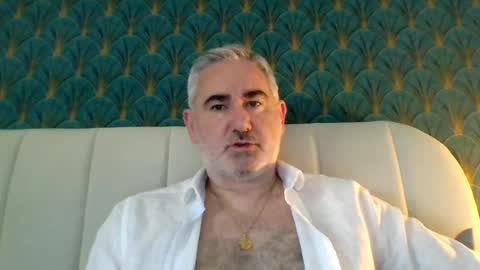 Antonio online show from 06-24-26, 06:23