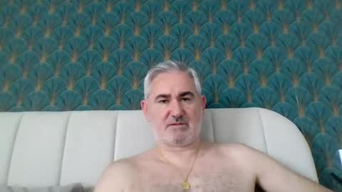 Antonio online show from 07-12-26, 08:05