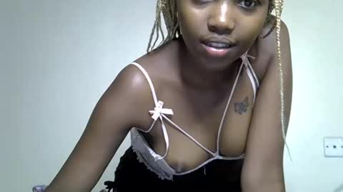 sexy_jade8 online show from 05-15-26, 08:54