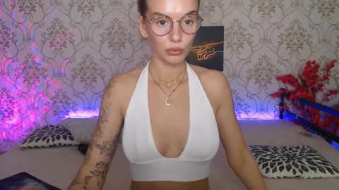 Sexy Juliaxo online show from 09-21-25, 02:46