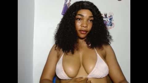 Snapshot of sexy_kitty881 chatting on 09-11-25, 05:57 Sexy kitty881 online show from 09-11-25, 05:57