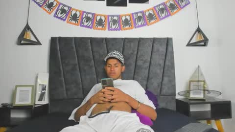 sexy_latin_cum online show from 10-24-25, 01:03