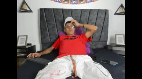 sexy_latin_cum online show from 11-01-25, 04:25