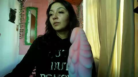 sexy lolas online show from 12-13-25, 08:58