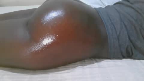 Snapshot of sexy_loner07 chatting on 02-02-26, 04:11 Loner online show from 02-02-26, 04:11