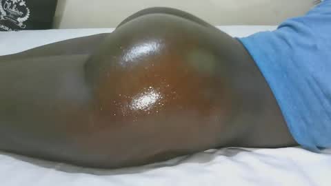 Snapshot of sexy_loner07 chatting on 02-11-26, 11:26 Loner online show from 02-11-26, 11:26