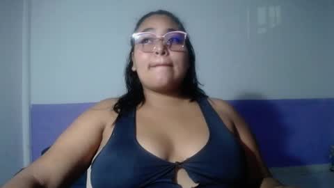 Snapshot of sexy_love_15 chatting on 04-29-26, 05:33 SIRENA LOVE online show from 04-29-26, 05:33