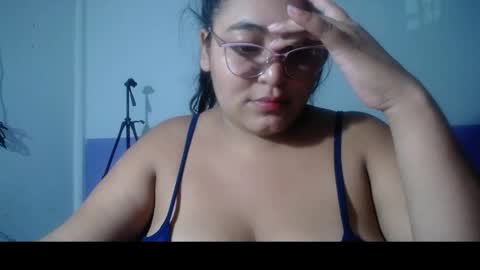 Snapshot of sexy_love_15 chatting on 05-20-26, 05:46 SIRENA LOVE online show from 05-20-26, 05:46