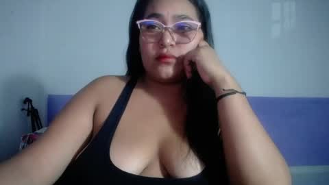 Snapshot of sexy_love_15 chatting on 05-31-26, 04:53 SIRENA LOVE online show from 05-31-26, 04:53