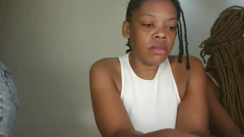 sexy_lyna online show from 04-18-26, 07:01