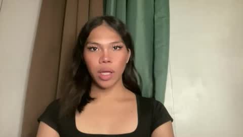 Snapshot of sexy_maevemorexxx chatting on 05-26-26, 06:42 Nicole online show from 05-26-26, 06:42