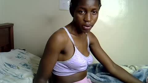 Snapshot of sexy_marrie chatting on 07-23-26, 02:42 marie online show from 07-23-26, 02:42