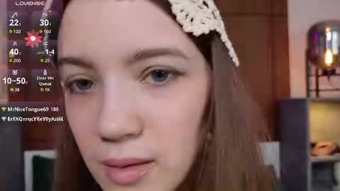 Snapshot of sexy_me_bb chatting on 07-14-26, 06:57 Alison online show from 07-14-26, 06:57