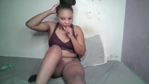 Snapshot of sexy_midnight1 chatting on 02-04-26, 08:14 sexy_midnight1 online show from 02-04-26, 08:14