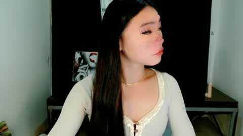 mika online show from 02-27-25, 09:11