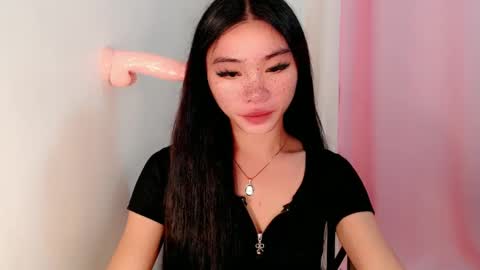 mika online show from 02-28-25, 07:03