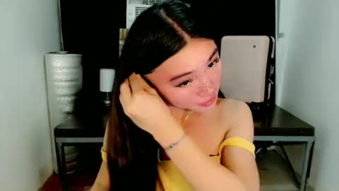 mika online show from 03-10-25, 04:25