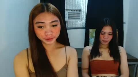 mika online show from 10-22-25, 03:12