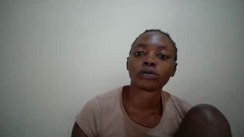 sexy_muna2 online show from 02-16-26, 08:54