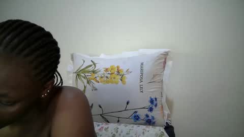 sexy_muna2 online show from 06-02-26, 10:01