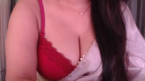 Snapshot of sexy_myra18 chatting on 06-26-26, 04:28 myra online show from 06-26-26, 04:28