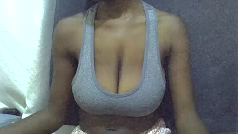 Snapshot of sexy_peach4 chatting on 06-23-26, 10:52 sexy_peach4 online show from 06-23-26, 10:52