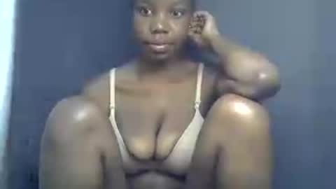 Snapshot of sexy_peach4 chatting on 07-09-26, 11:47 sexy_peach4 online show from 07-09-26, 11:47