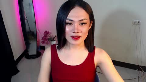 Snapshot of sexy_rc18 chatting on 12-11-24, 05:37 RC online show from 12-11-24, 05:37