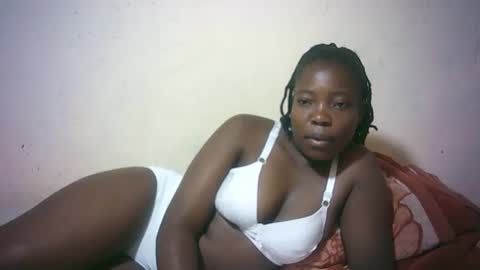 sexy_sandrah online show from 10-06-25, 06:55