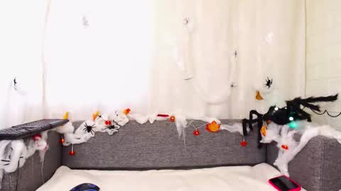 Alina online show from 10-27-25, 09:02