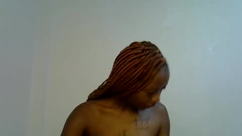 Snapshot of sexy_sasy chatting on 02-15-26, 06:15 sexy_sasy online show from 02-15-26, 06:15