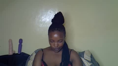 Snapshot of sexy_sazii chatting on 10-11-25, 02:33 sexy_sazii online show from 10-11-25, 02:33