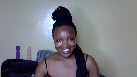 Snapshot of sexy_sazii chatting on 10-19-25, 02:29 sexy_sazii online show from 10-19-25, 02:29