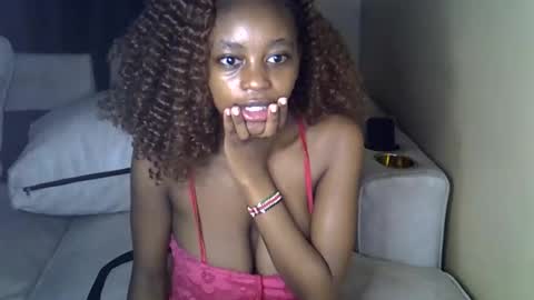Snapshot of sexy_short chatting on 05-17-26, 03:48 Janet online show from 05-17-26, 03:48