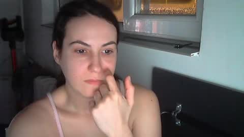 Snapshot of sexy_slimm25 chatting on 02-21-25, 12:49 Slimm online show from 02-21-25, 12:49