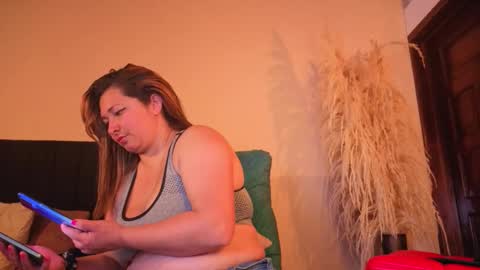 Snapshot of sexy_valeshca chatting on 10-29-25, 01:35 sexy_valeshca online show from 10-29-25, 01:35