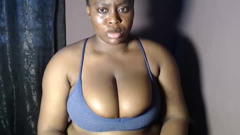 Snapshot of sexy_wet_ria chatting on 05-13-26, 07:39 ria online show from 05-13-26, 07:39