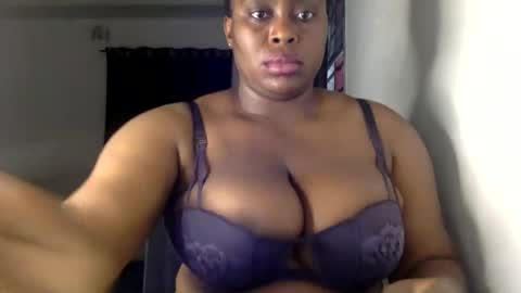 Snapshot of sexy_wet_ria chatting on 05-28-26, 10:01 ria online show from 05-28-26, 10:01