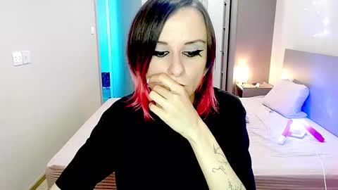 Mandy Green online show from 12-17-24, 01:07