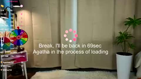 Snapshot of sexy_xs chatting on 06-29-26, 10:15 Agatha online show from 06-29-26, 10:15